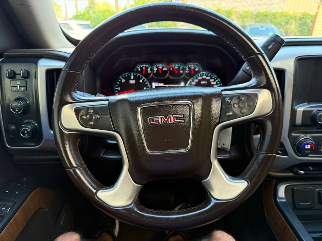 2017 GMC Sierra Image 15