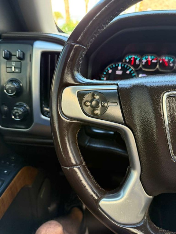 2017 GMC Sierra Image 17