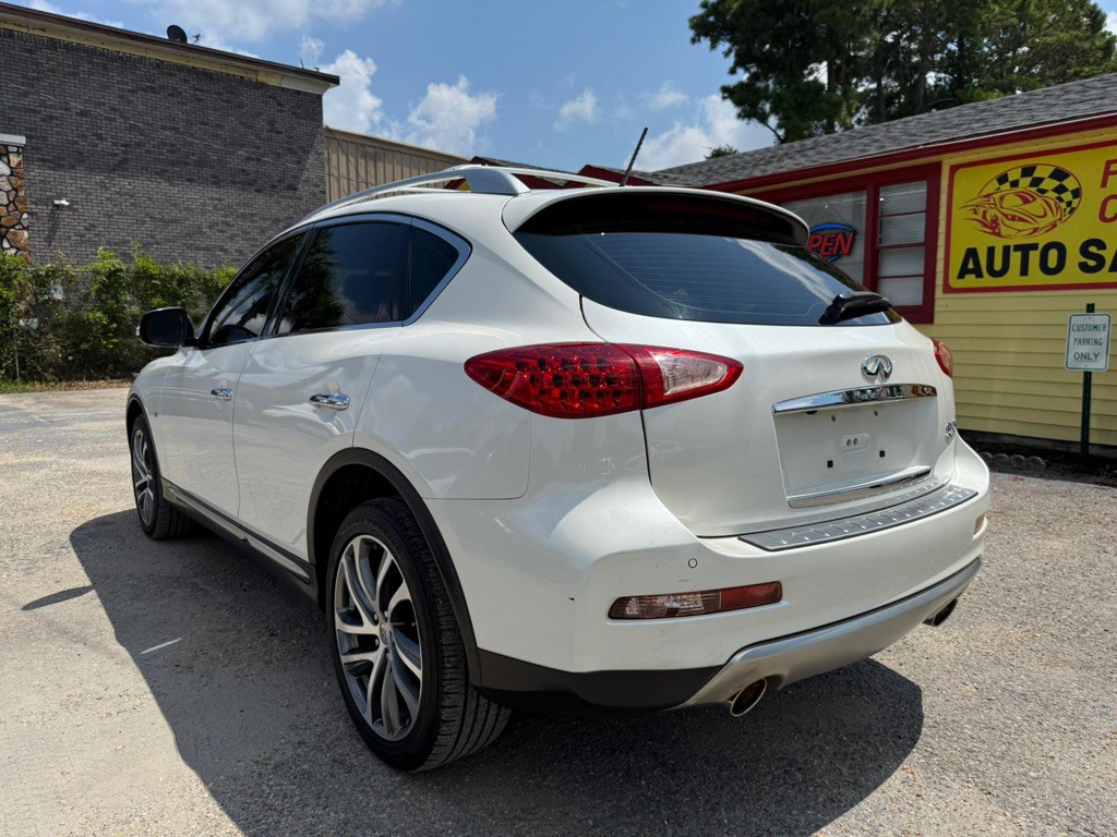2017 INFINITI QX50 Image 5