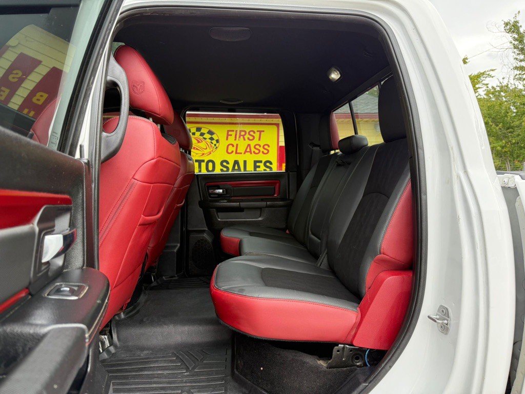 2016 RAM 1500 Image 18