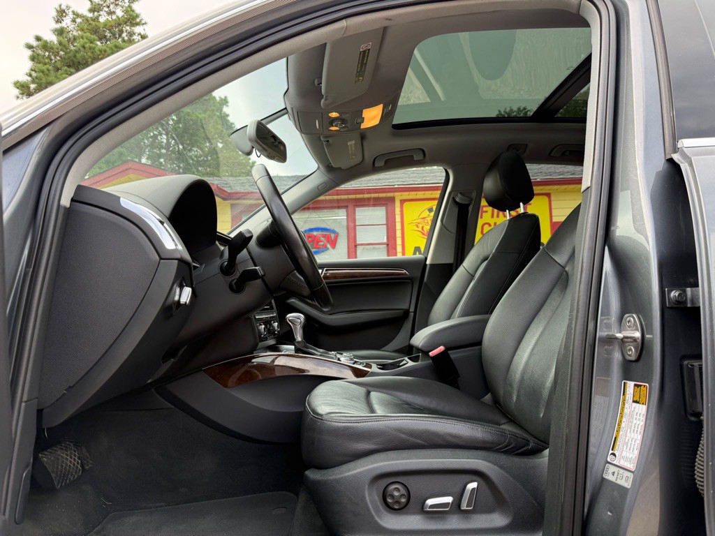 2015 Audi Q5 Image 10