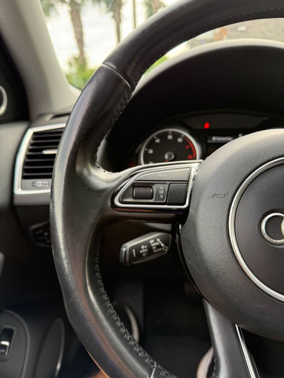 2015 Audi Q5 Image 14