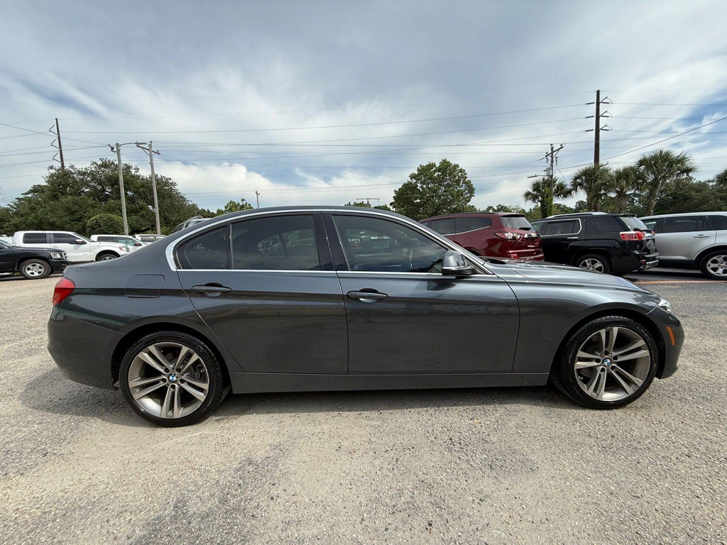 2016 BMW 3 Series Image 7