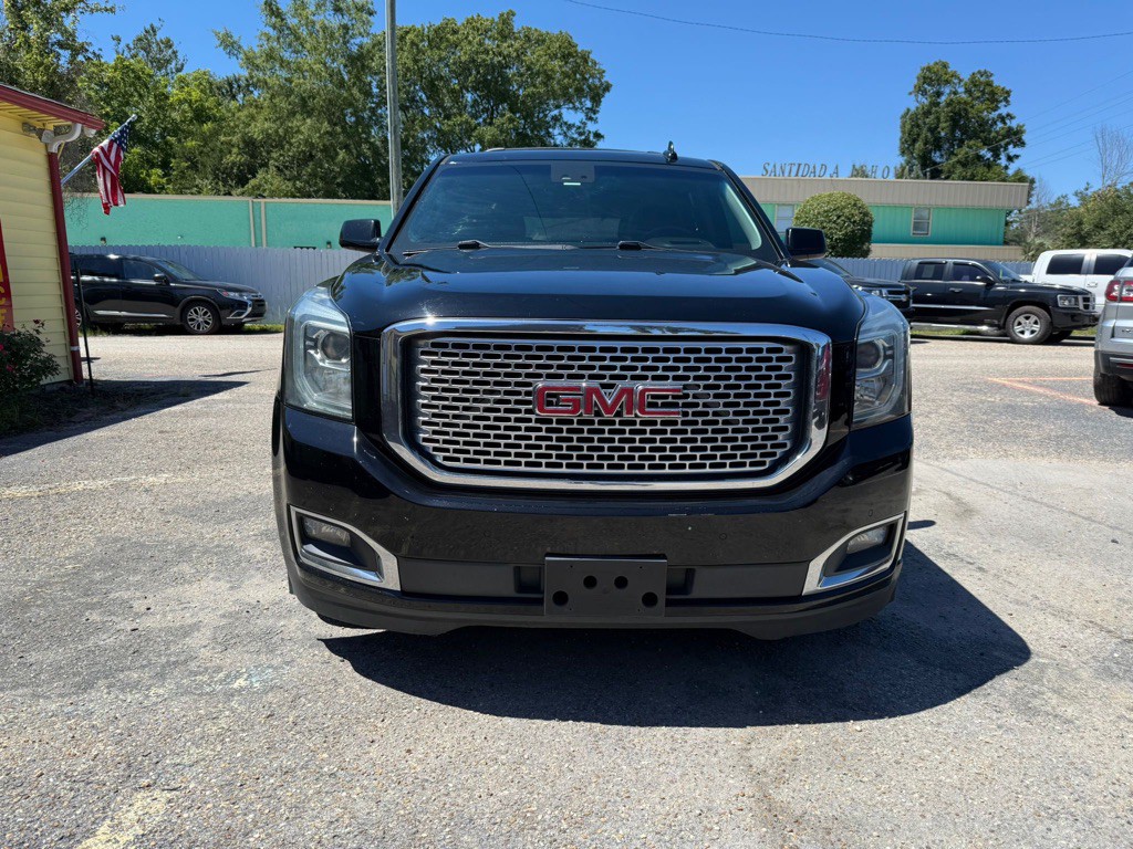 2016 GMC Yukon Image 3