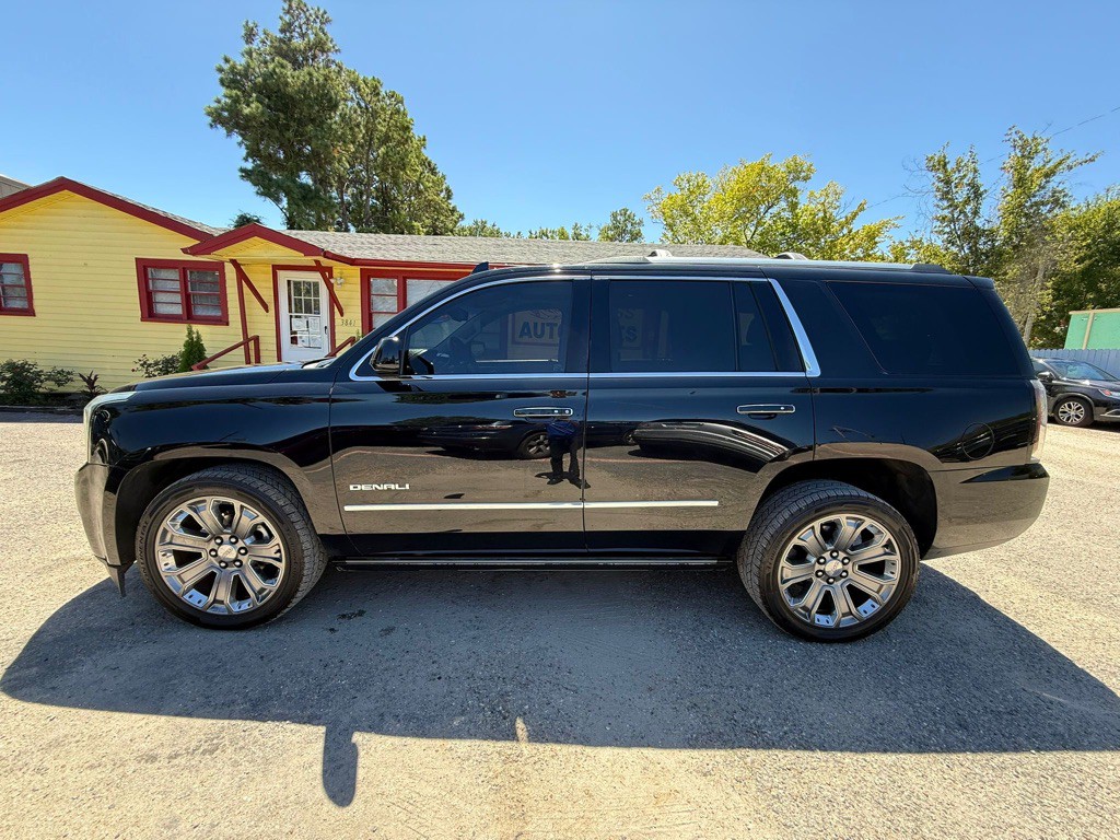 2016 GMC Yukon Image 6