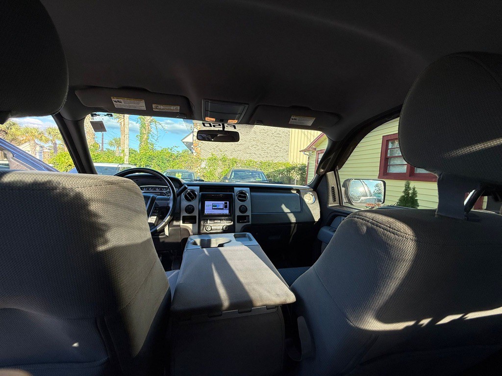 2011 Ford F-150 Image 21