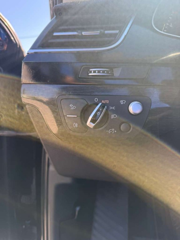 2017 Audi Q7 Image 14