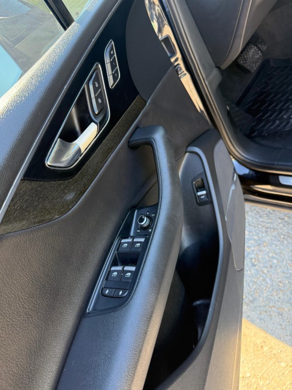 2017 Audi Q7 Image 15