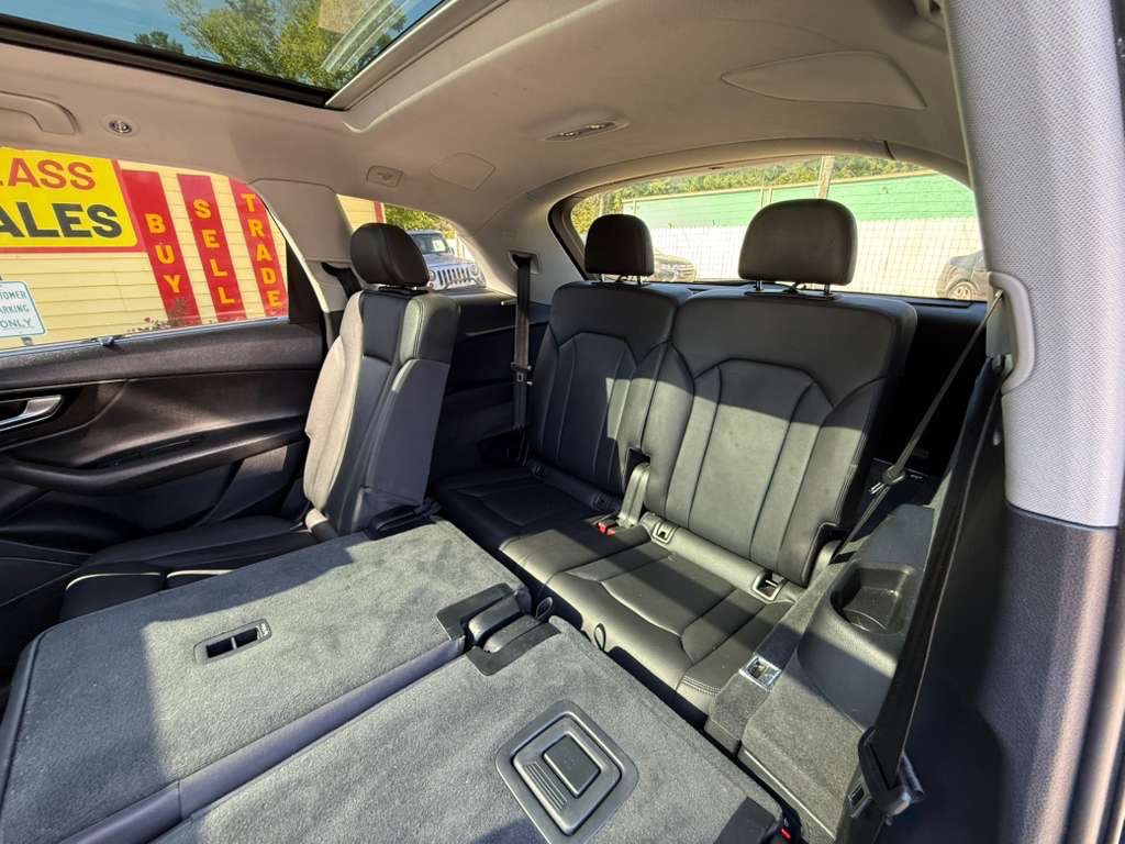 2017 Audi Q7 Image 22