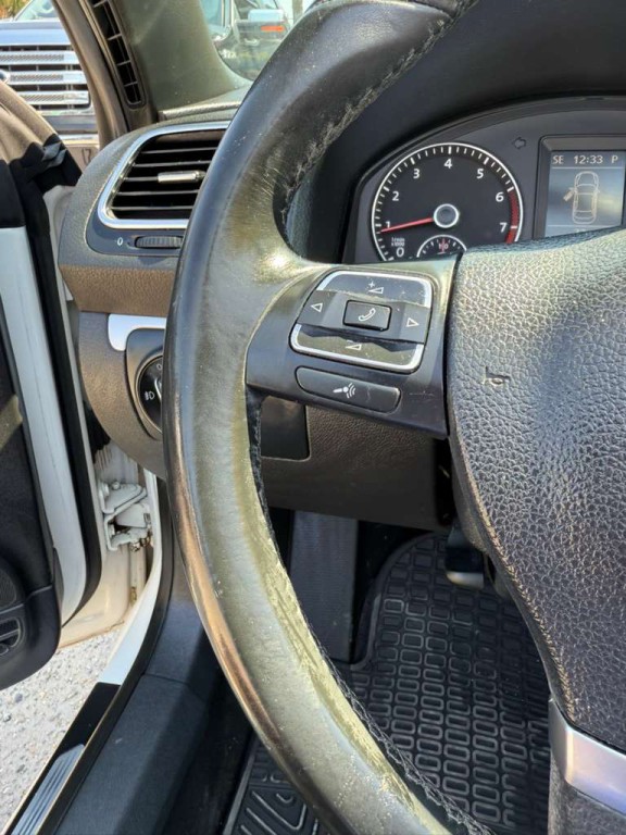 2012 Volkswagen Eos Image 10
