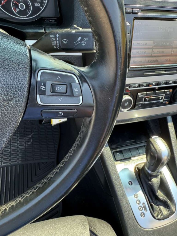 2012 Volkswagen Eos Image 13