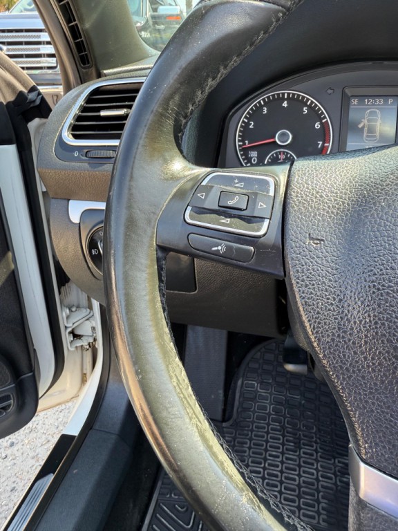 2012 Volkswagen Eos Image 14