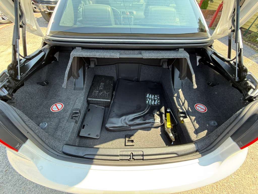 2012 Volkswagen Eos Image 18