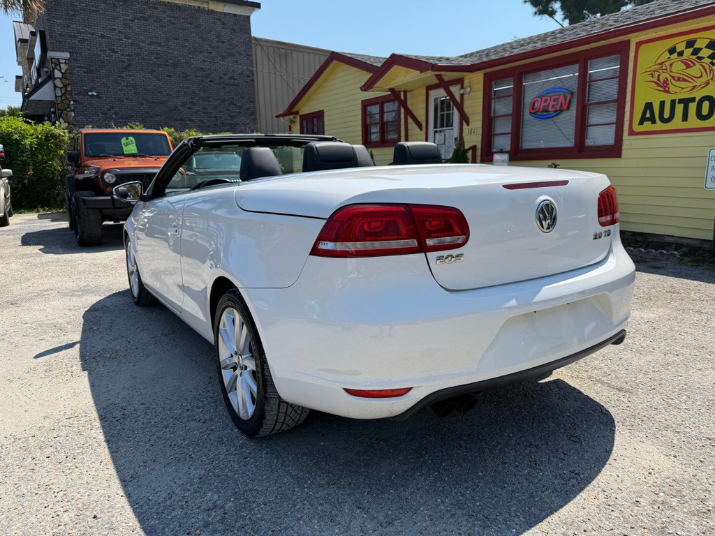 2012 Volkswagen Eos Image 24