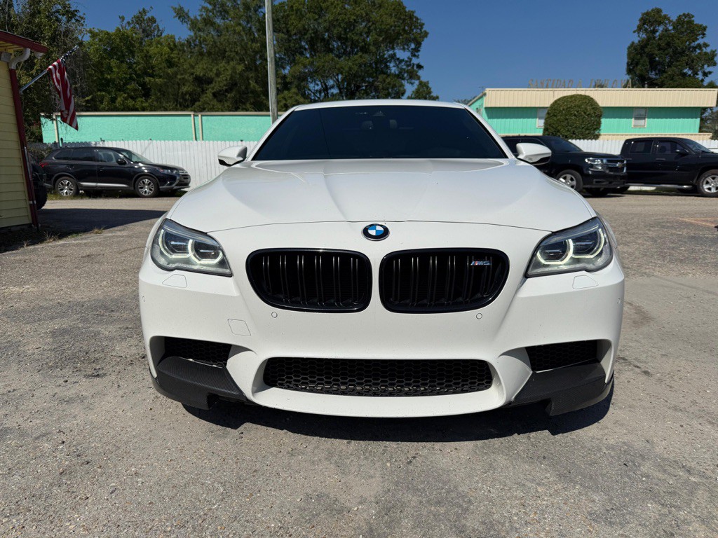 2016 BMW M5 Image 22