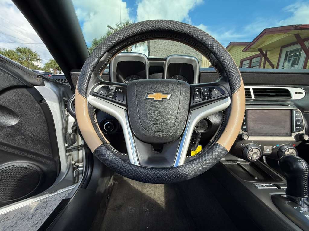 2014 Chevrolet Camaro Image 12
