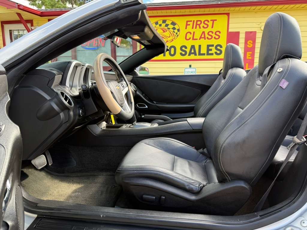2014 Chevrolet Camaro Image 18