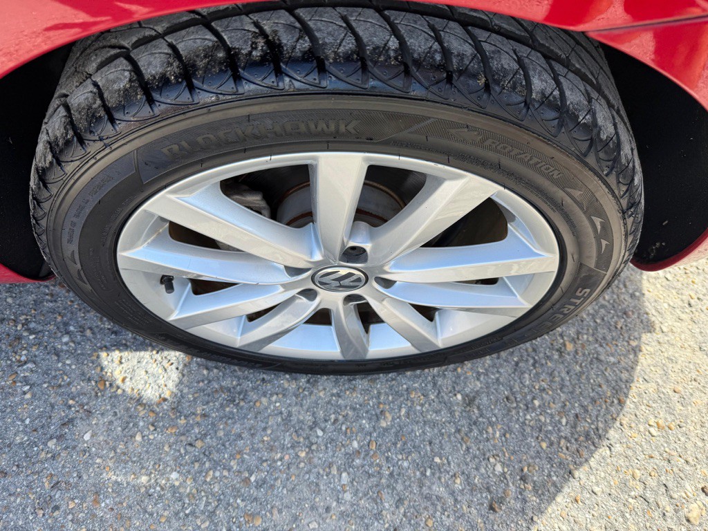 2014 Volkswagen Eos Image 11