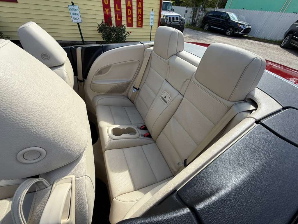 2014 Volkswagen Eos Image 17