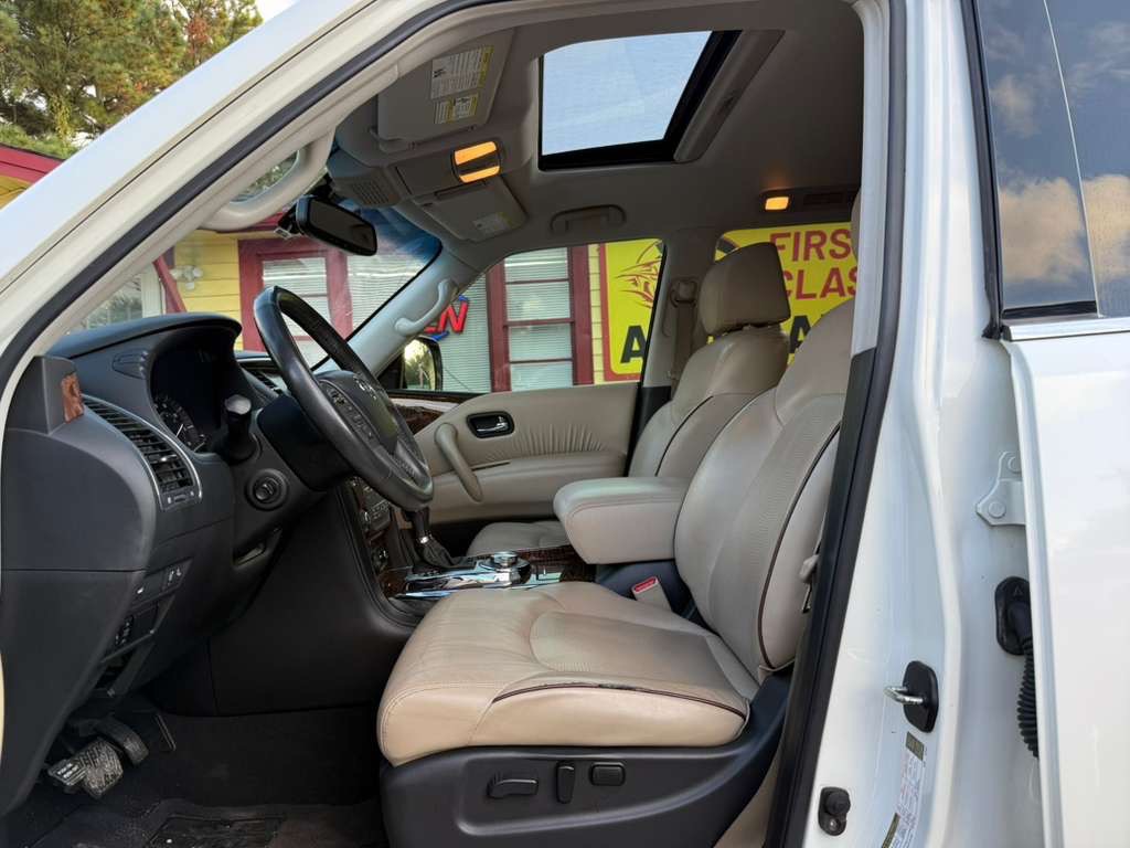 2017 Nissan Armada Image 8