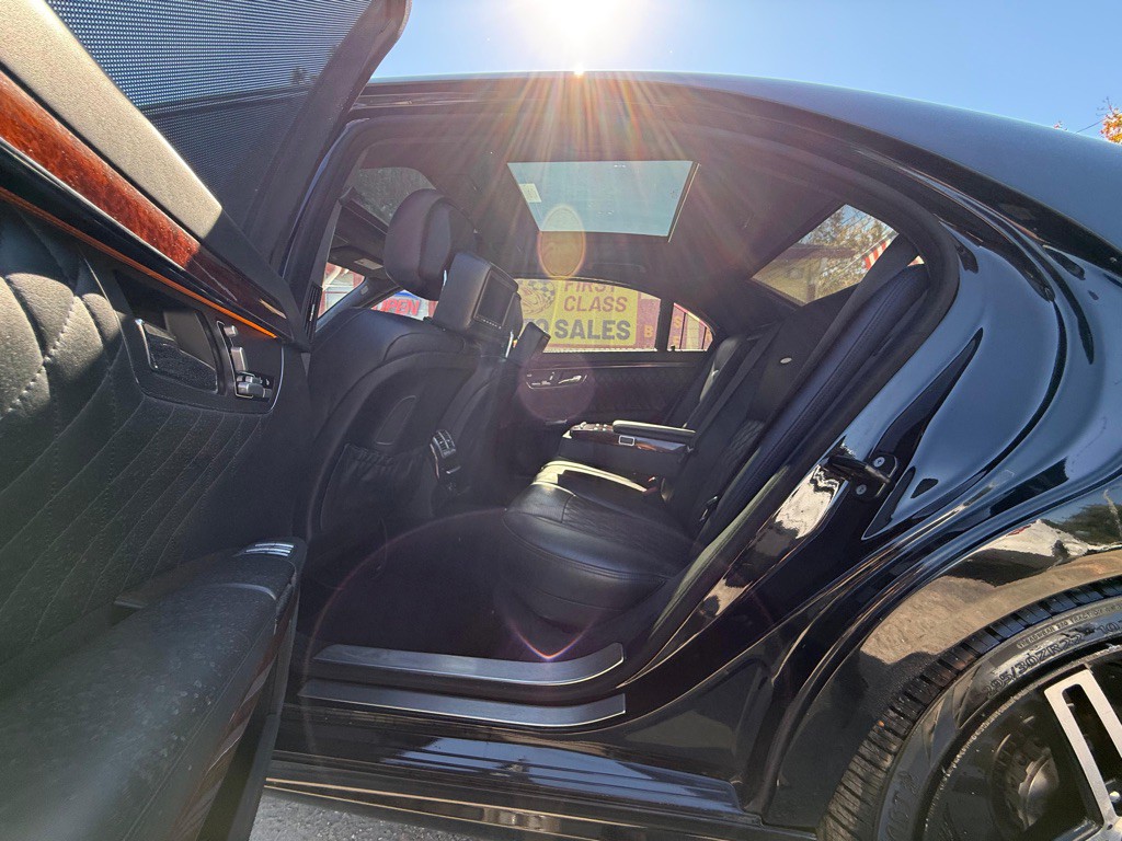 2008 Mercedes-Benz S-Class Image 22