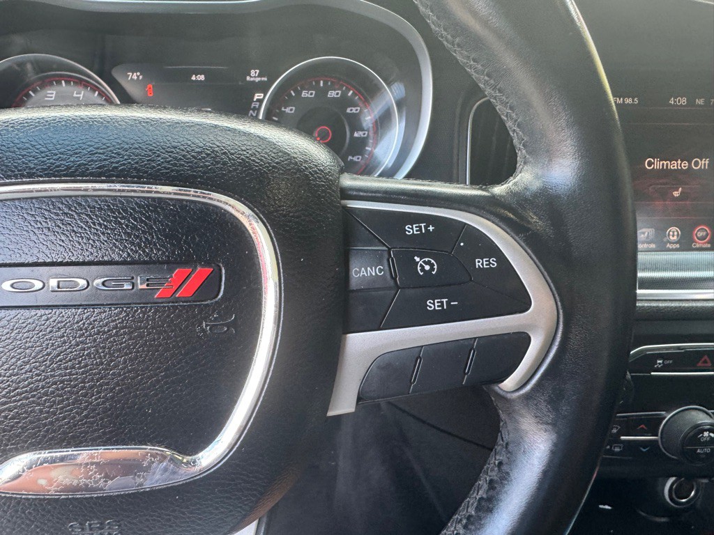 2015 Dodge Charger Image 12