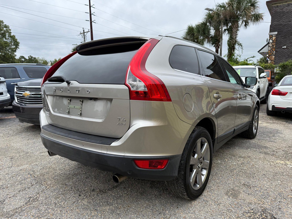 2013 Volvo XC60 Image 4