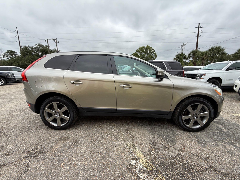 2013 Volvo XC60 Image 7