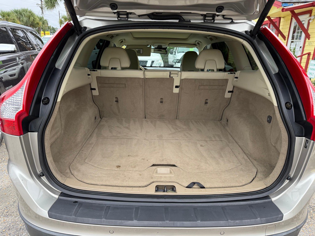 2013 Volvo XC60 Image 9
