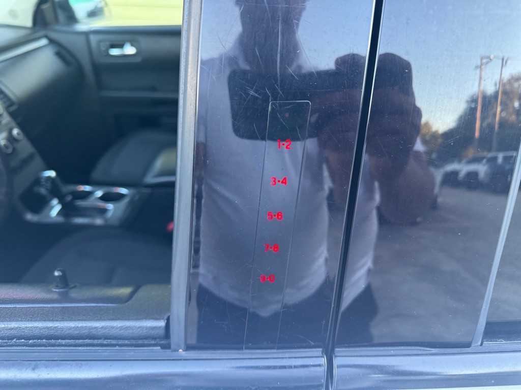 2017 Ford Flex Image 9