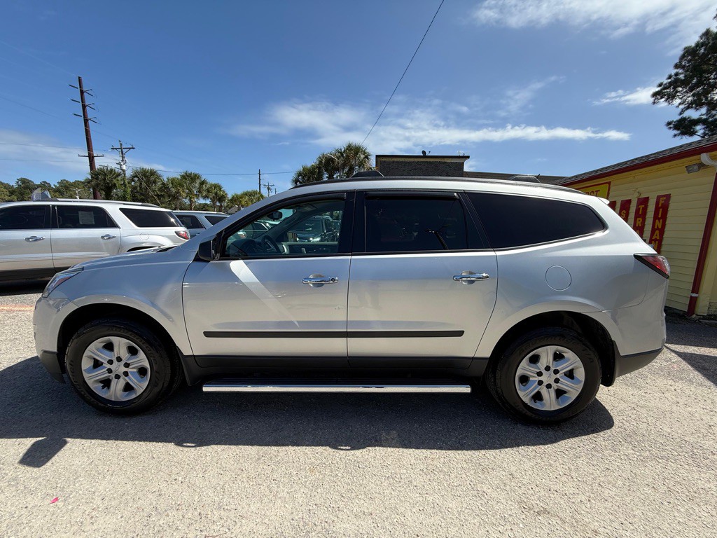 2017 Chevrolet Traverse Image 4