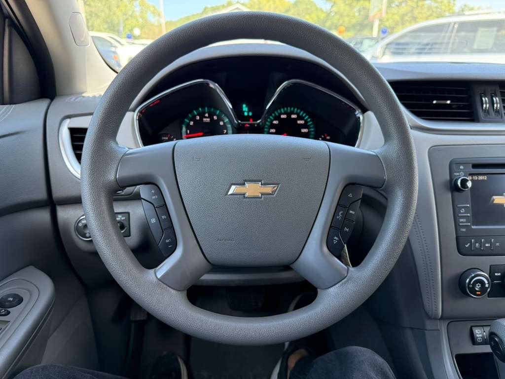 2017 Chevrolet Traverse Image 16