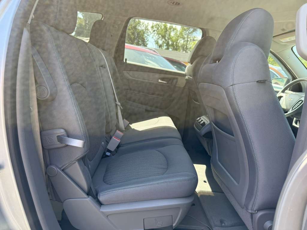 2017 Chevrolet Traverse Image 21