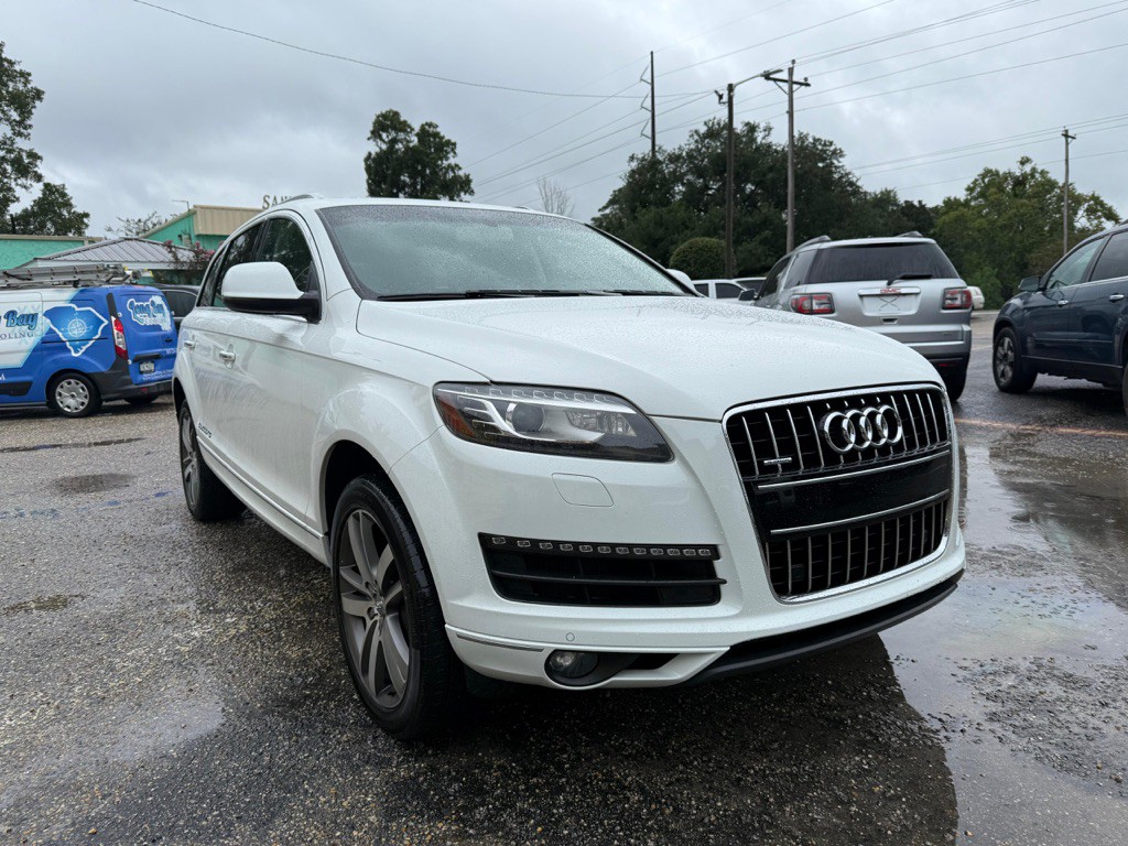 2015 Audi Q7 Image 2