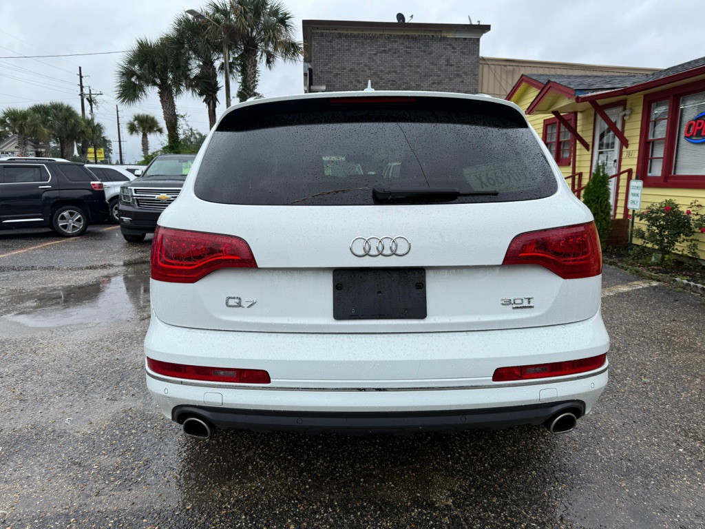 2015 Audi Q7 Image 4