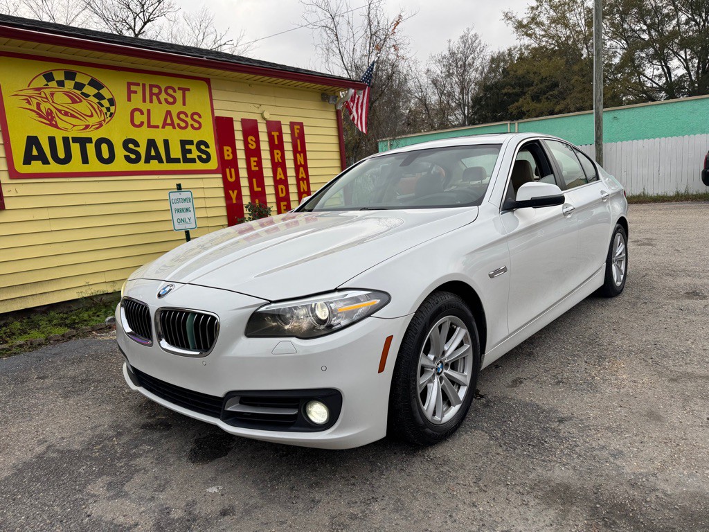 2015 BMW 5 Series Image 1