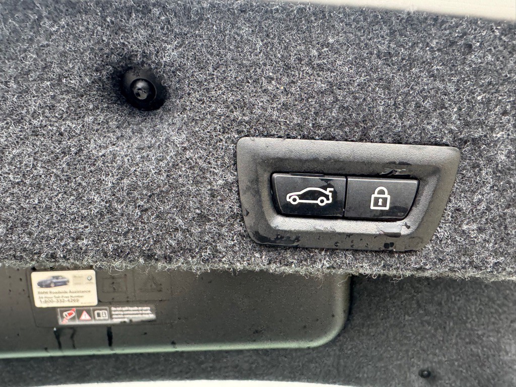 2015 BMW 5 Series Image 12