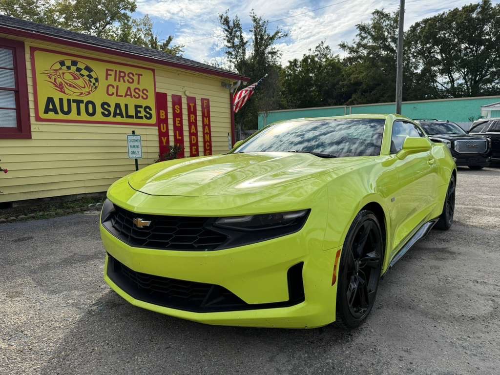 2021 Chevrolet Camaro Image 1