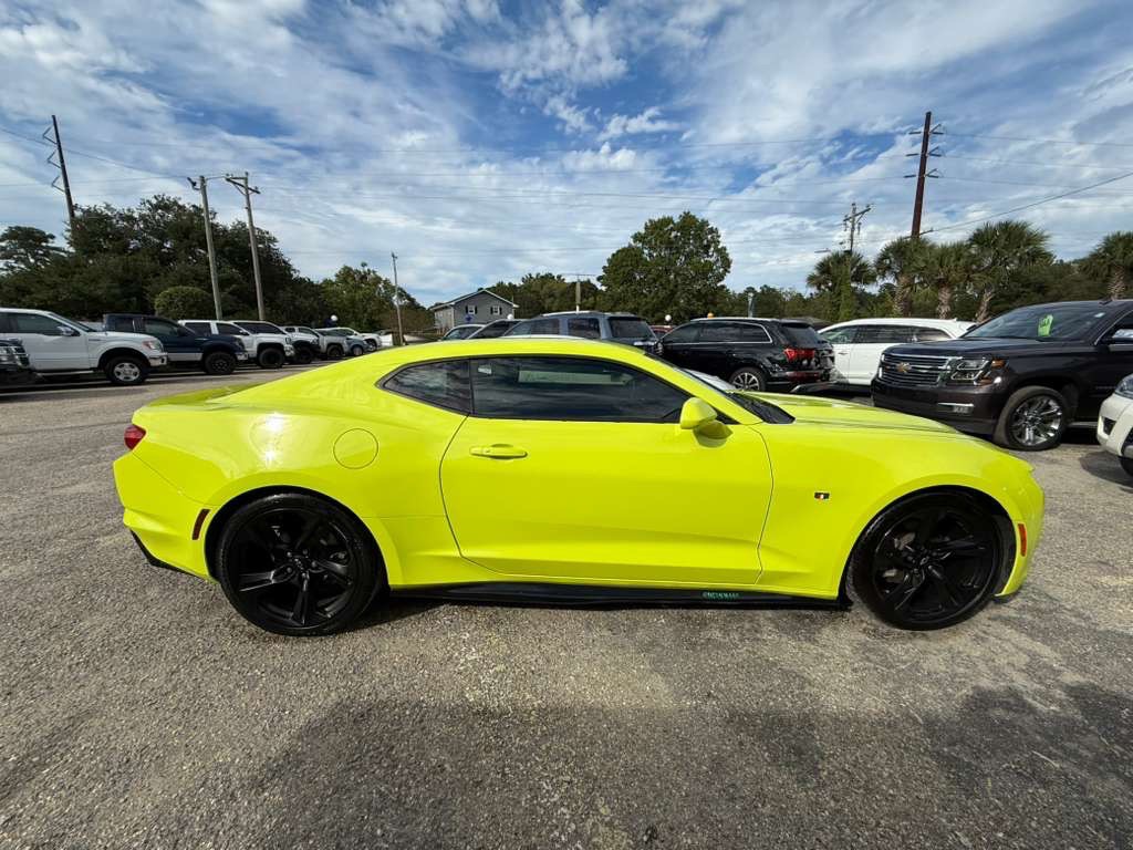 2021 Chevrolet Camaro Image 4
