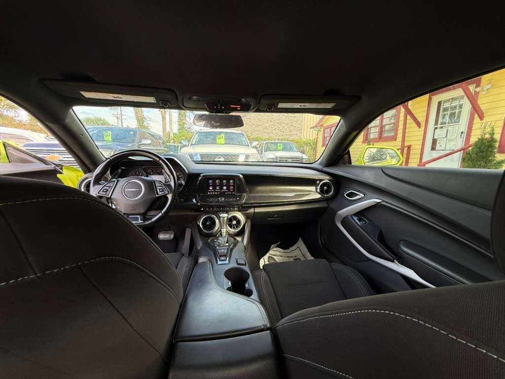 2021 Chevrolet Camaro Image 26