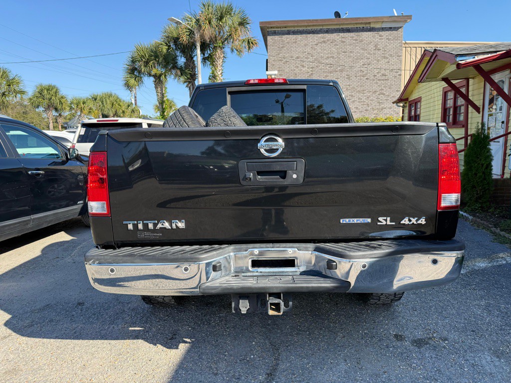 2015 Nissan Titan Image 7