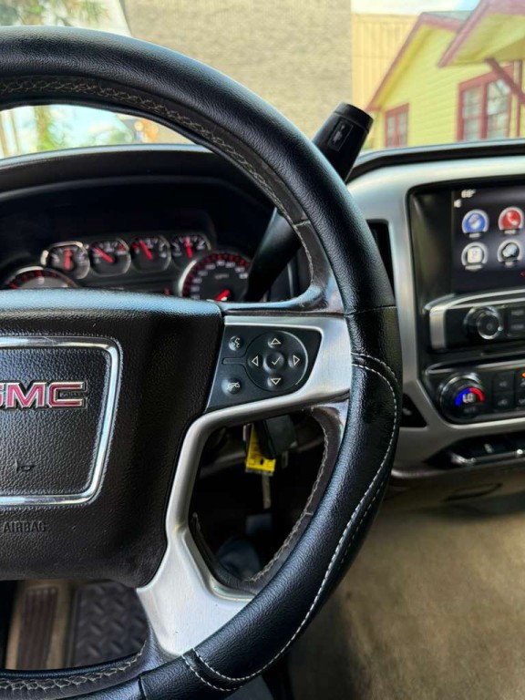 2015 GMC Sierra Image 14
