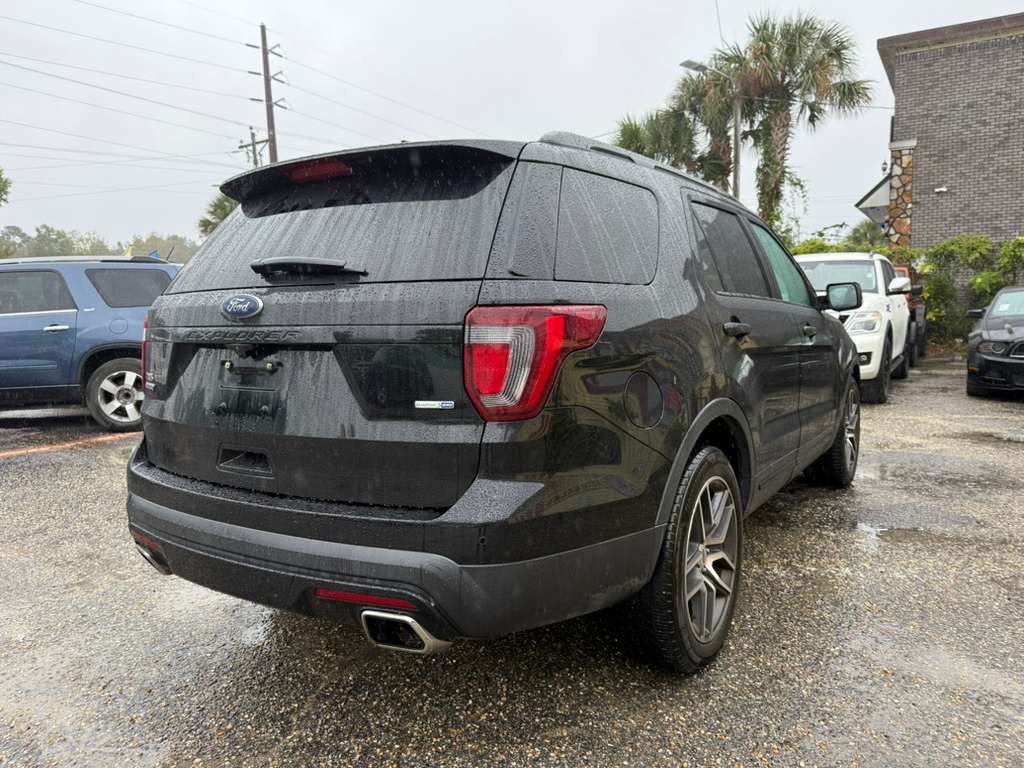 2017 Ford Explorer Image 7