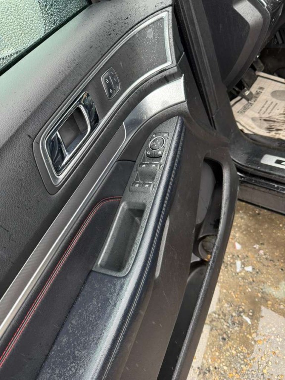 2017 Ford Explorer Image 15