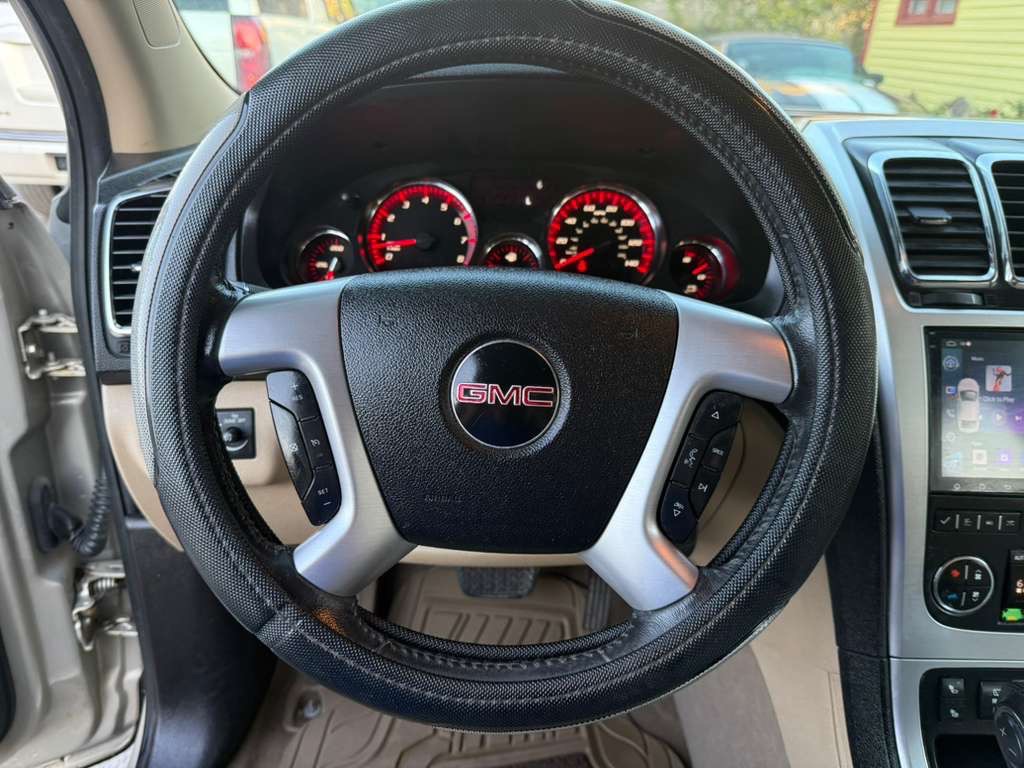 2012 GMC Acadia Image 13