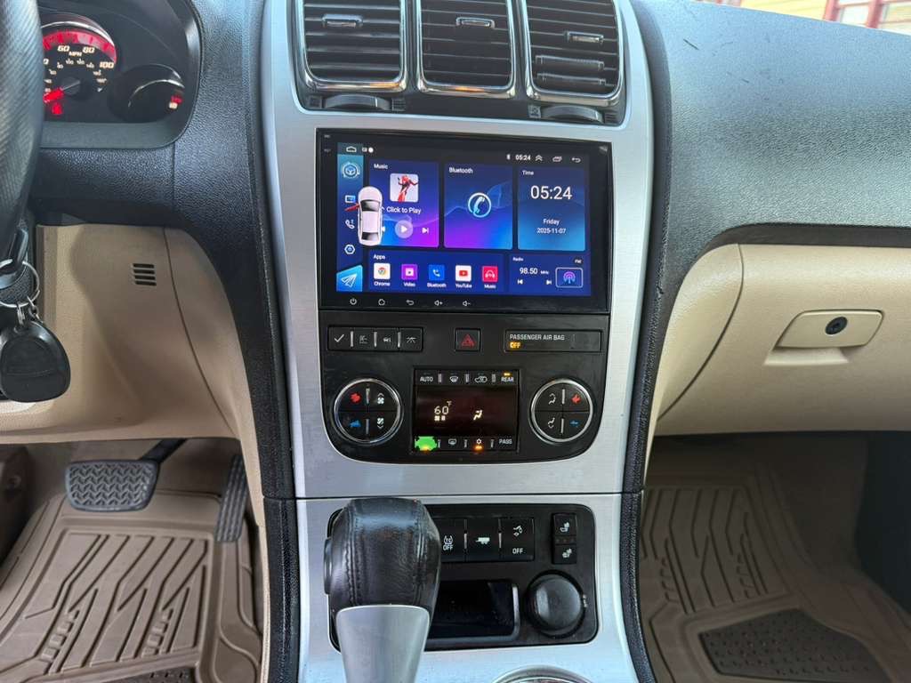 2012 GMC Acadia Image 18