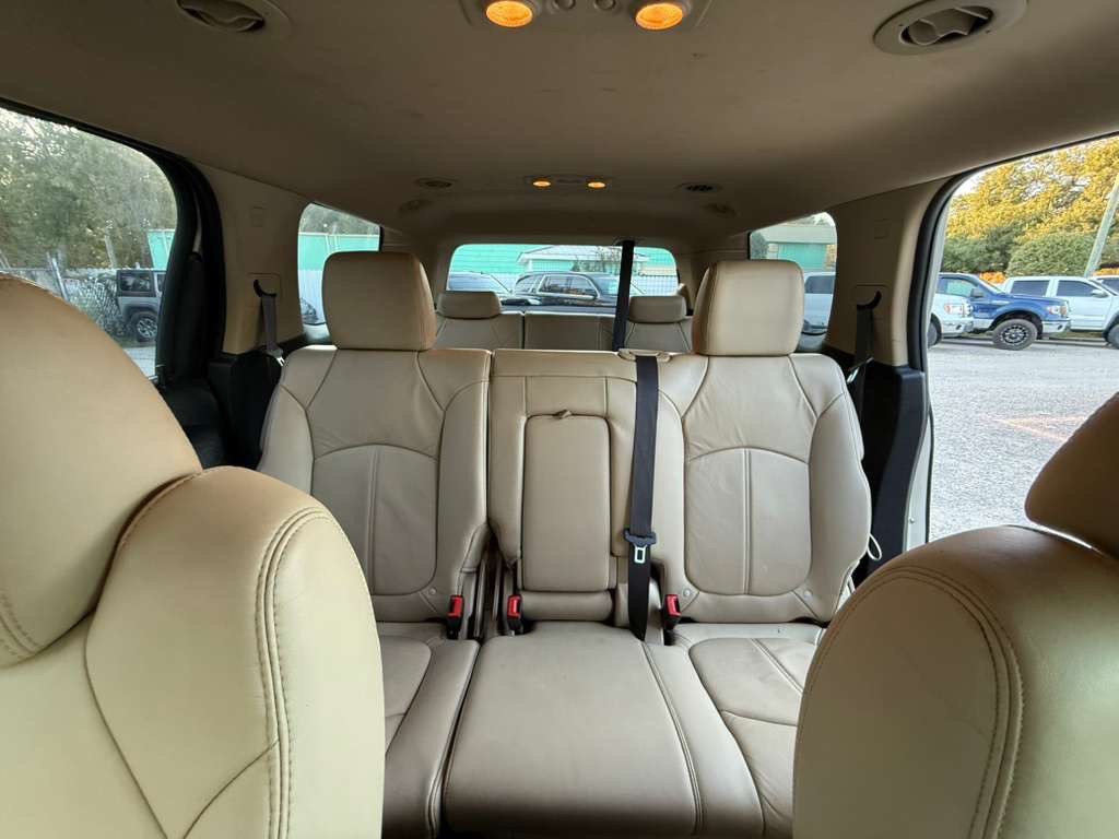 2012 GMC Acadia Image 23