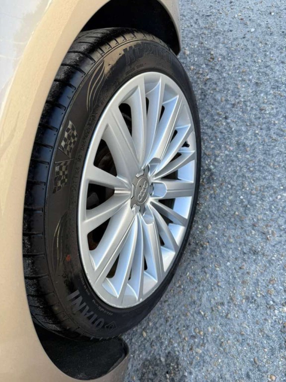 2011 Audi A5 Image 13