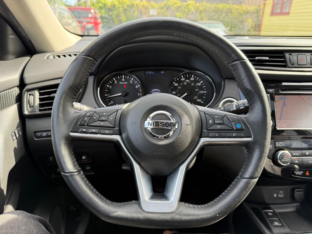 2019 Nissan Rogue Image 10