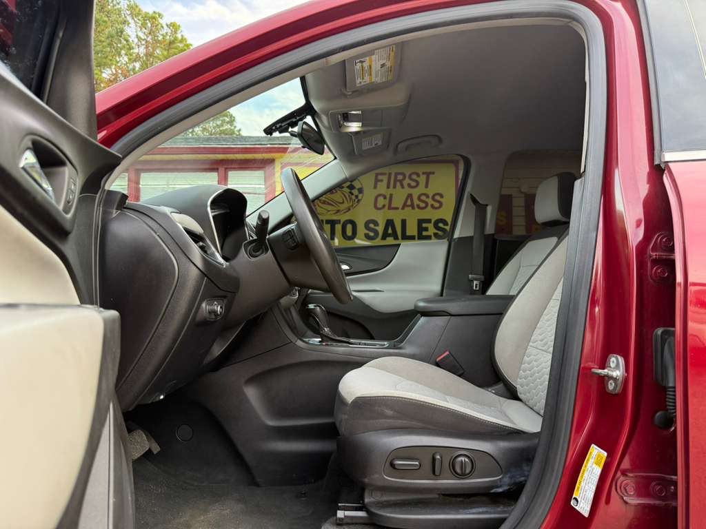 2018 Chevrolet Equinox Image 11